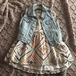 Old navy 2t Toddler Girl dress and 18/24m vest